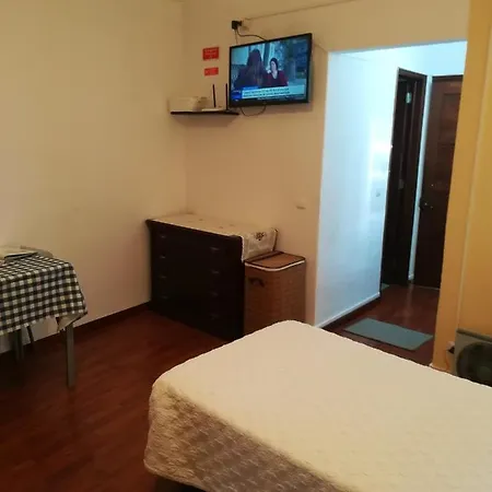 Charming In With A Lovely Terrace - 20 M²