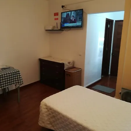 Charming In With A Lovely Terrace - 20 M² *