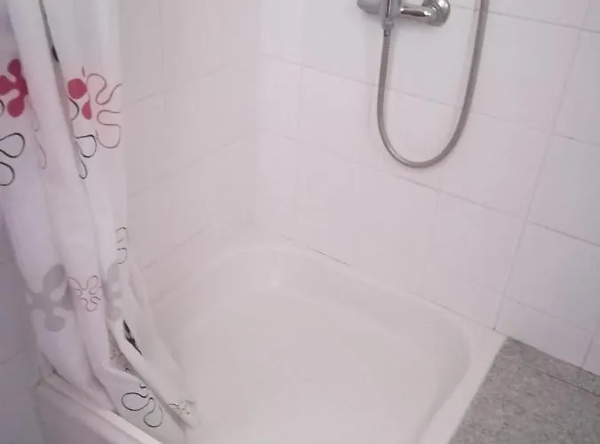 Charming In With A Lovely Terrace - 20 M² * Φουνκάλ
